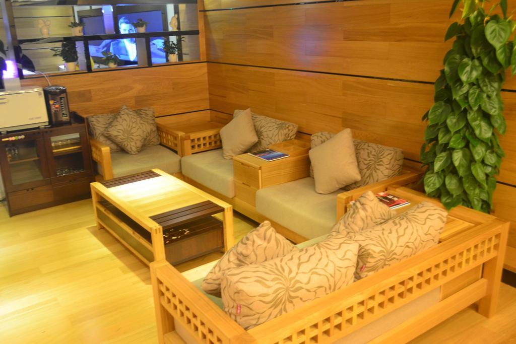 Lavande Hotel Zhuhai Gongbei Port Square Luaran gambar