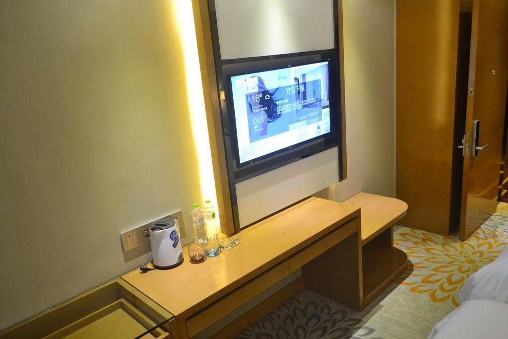 Lavande Hotel Zhuhai Gongbei Port Square Luaran gambar