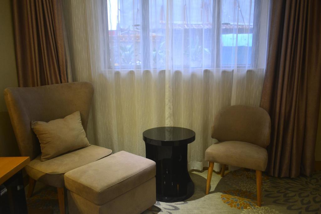 Lavande Hotel Zhuhai Gongbei Port Square Bilik gambar