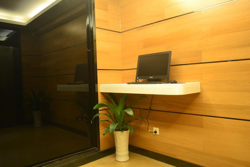 Lavande Hotel Zhuhai Gongbei Port Square Luaran gambar