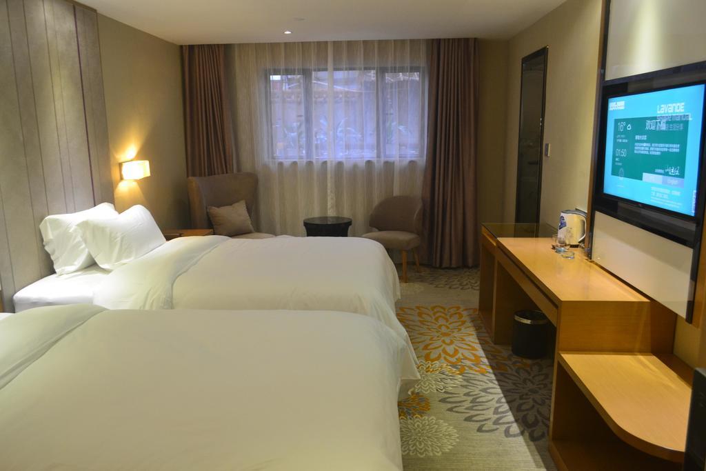 Lavande Hotel Zhuhai Gongbei Port Square Bilik gambar